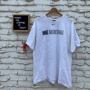 Vintage Nike Basketball Centre Swoosh Boxy Shirt